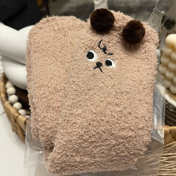 Cartoon Fuzzy High Knee Socks In Brown - Picture 4 of 5